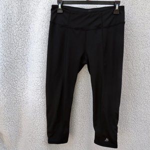 Spandex Black Leggings with Cris Cross Detail at the Bottom Cropped